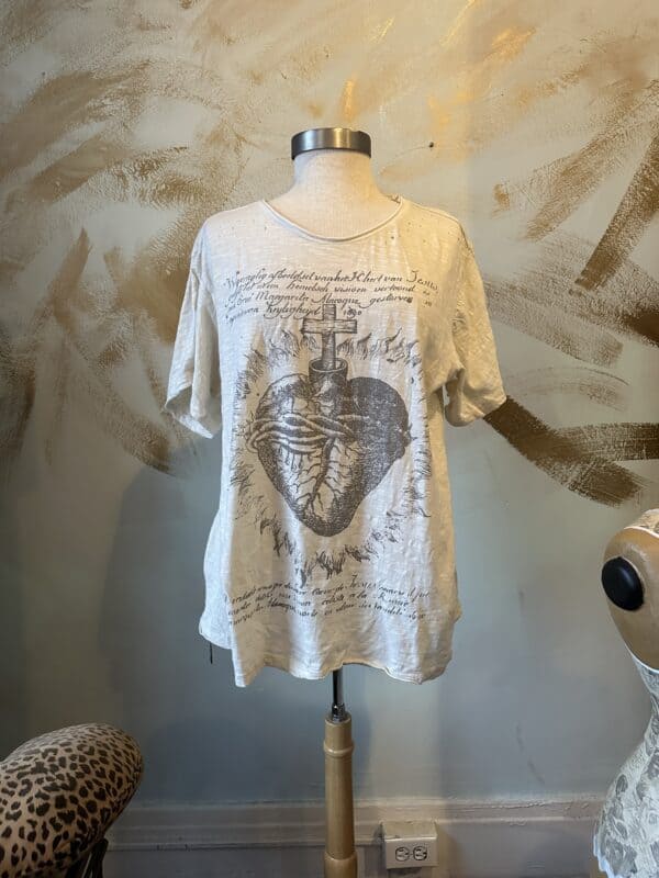 Magnolia Pearl Heart Tee