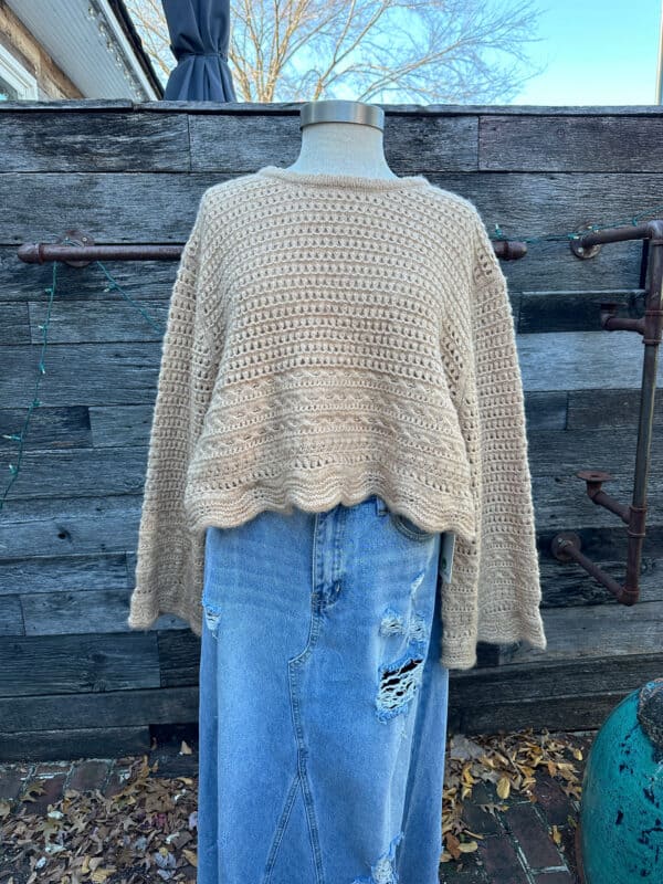 Scallop Hemmed Woven Crop Sweater